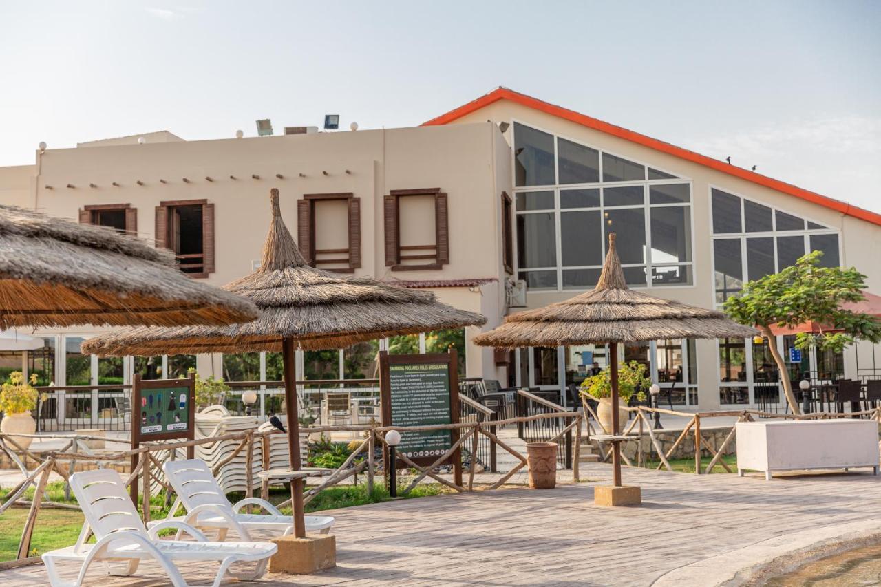 Marina Wadi Degla Hotel Ain Sukhna Exterior foto