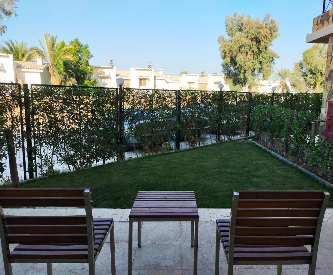 Marina Wadi Degla Hotel Ain Sukhna Exterior foto